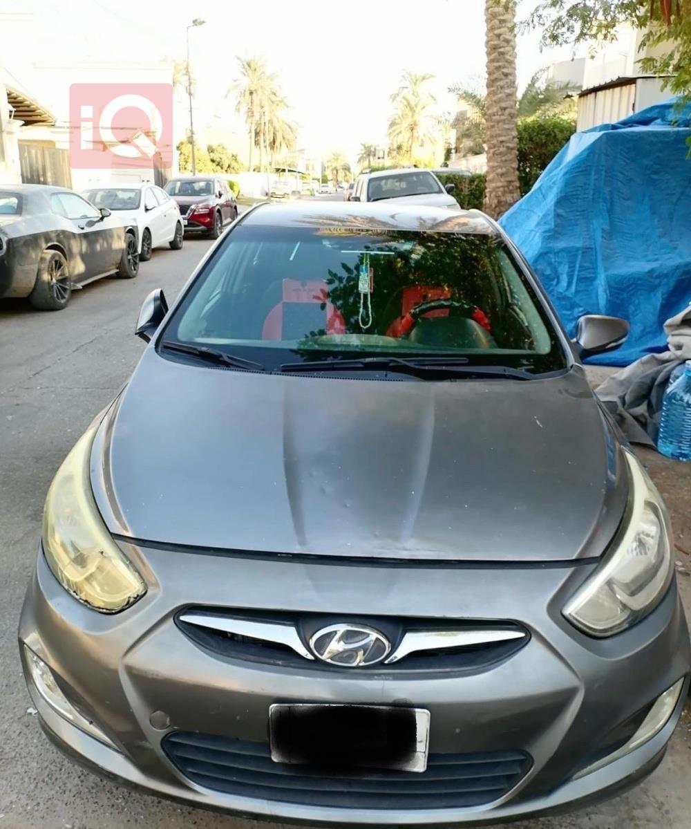 هیوندای ئەکسنت